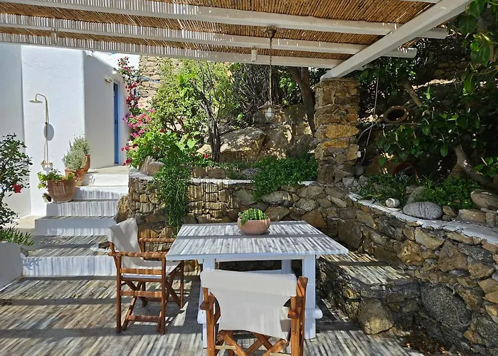 Historic Stone House With Garden - Mykonos Village Vila