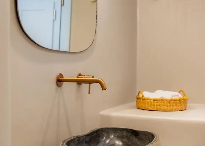 Traditional Mykonos Village House * Ano Mera